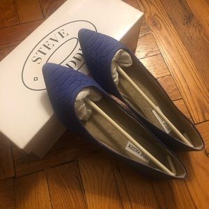 Steve Madden Janna flats, size 8.0, blue